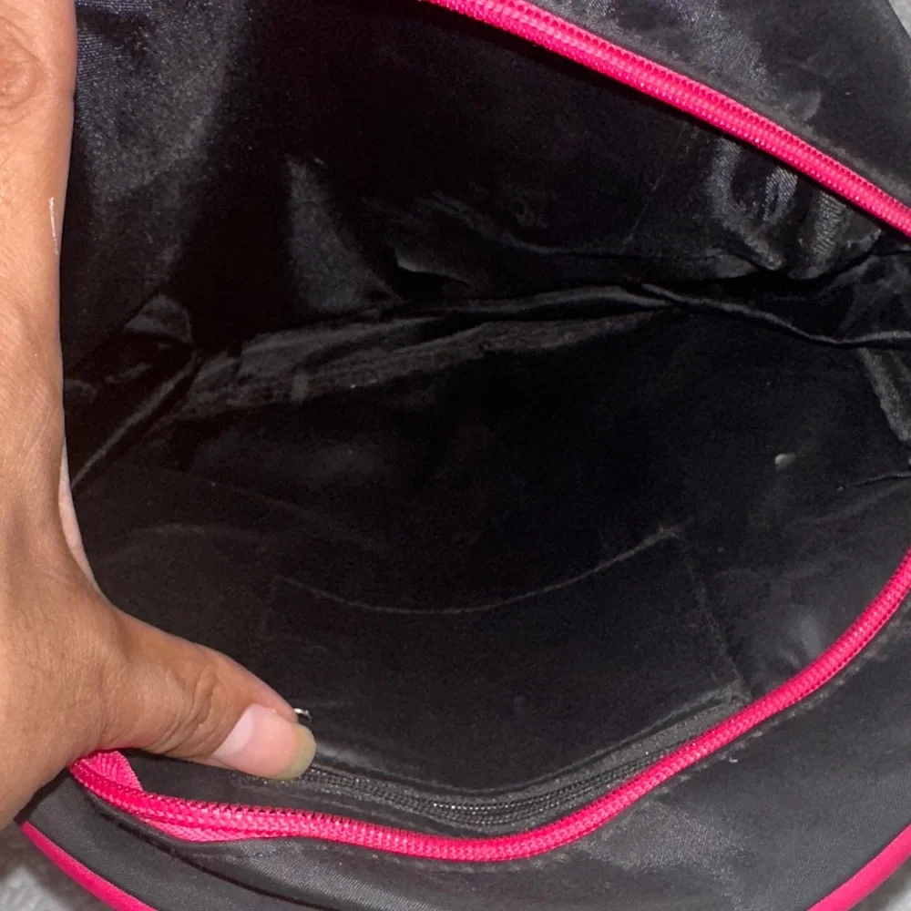 Black Quilted Backpack with Pink Ballet Design 💕 4x15$ - Picture 3 of 5